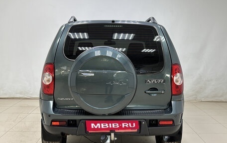 Chevrolet Niva I рестайлинг, 2015 год, 590 000 рублей, 5 фотография