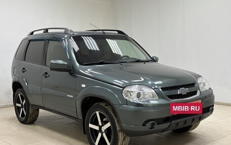 Chevrolet Niva I рестайлинг, 2015 год, 590 000 рублей, 3 фотография