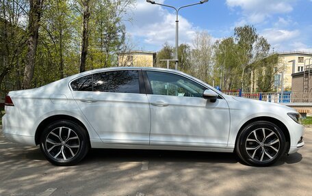 Volkswagen Passat B8 рестайлинг, 2019 год, 2 450 000 рублей, 8 фотография