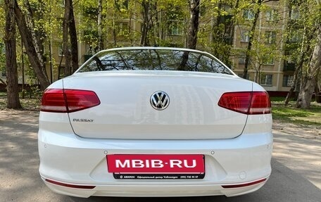 Volkswagen Passat B8 рестайлинг, 2019 год, 2 450 000 рублей, 6 фотография