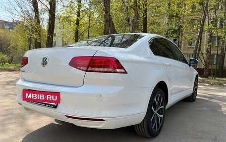 Volkswagen Passat B8 рестайлинг, 2019 год, 2 450 000 рублей, 4 фотография
