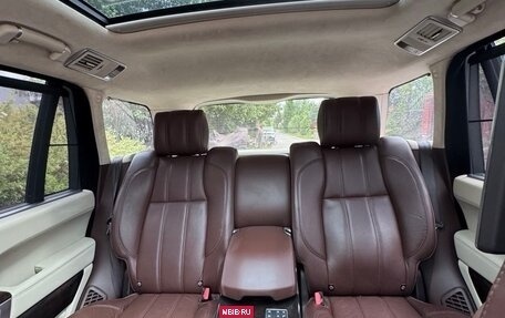 Land Rover Range Rover IV рестайлинг, 2015 год, 3 800 000 рублей, 7 фотография