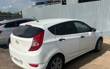 Hyundai Solaris II рестайлинг, 2013 год, 790 000 рублей, 4 фотография