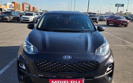 KIA Sportage IV рестайлинг, 2020 год, 1 950 000 рублей, 3 фотография