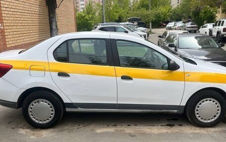 Renault Logan II, 2018 год, 530 000 рублей, 2 фотография