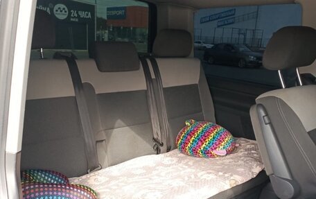 Volkswagen Multivan T5, 2011 год, 2 100 000 рублей, 8 фотография