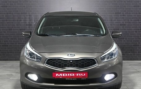 KIA cee'd III, 2012 год, 1 100 000 рублей, 2 фотография