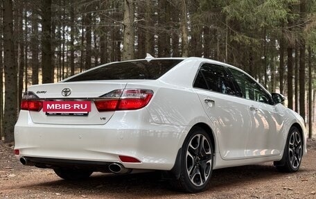 Toyota Camry, 2017 год, 2 255 000 рублей, 10 фотография
