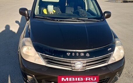 Nissan Tiida, 2010 год, 650 000 рублей, 2 фотография