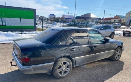 Mercedes-Benz E-Класс, 1995 год, 200 000 рублей, 4 фотография