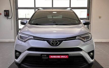 Toyota RAV4, 2017 год, 1 949 000 рублей, 2 фотография