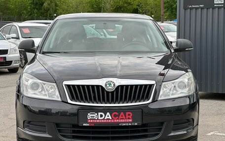 Skoda Octavia, 2010 год, 1 099 000 рублей, 2 фотография