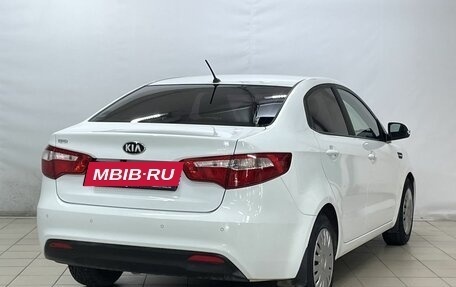 KIA Rio III рестайлинг, 2014 год, 919 000 рублей, 5 фотография