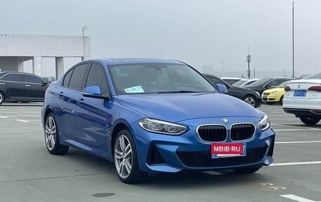 BMW 1 серия, 2022 год, 1 896 000 рублей, 3 фотография