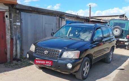Toyota Highlander III, 2001 год, 950 000 рублей, 2 фотография