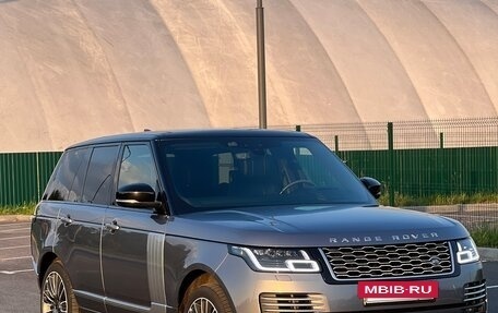Land Rover Range Rover IV рестайлинг, 2019 год, 9 990 000 рублей, 3 фотография