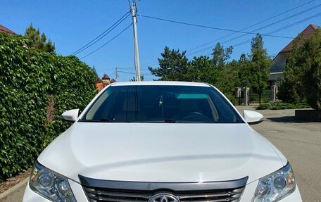 Toyota Camry, 2014 год, 2 200 000 рублей, 2 фотография