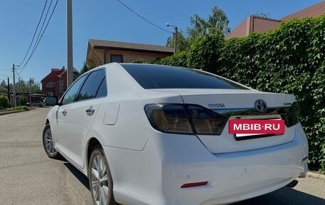 Toyota Camry, 2014 год, 2 200 000 рублей, 4 фотография