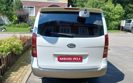Hyundai Grand Starex Grand Starex I рестайлинг 2, 2018 год, 3 250 000 рублей, 4 фотография