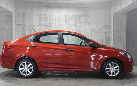 Hyundai Solaris II рестайлинг, 2011 год, 767 000 рублей, 4 фотография