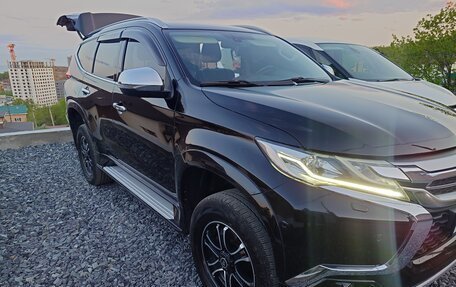 Mitsubishi Pajero Sport III рестайлинг, 2017 год, 3 200 000 рублей, 4 фотография