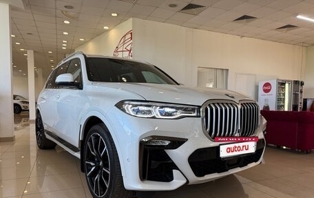 BMW X7, 2022 год, 10 500 000 рублей, 3 фотография