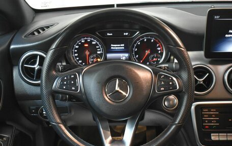 Mercedes-Benz CLA, 2018 год, 2 300 000 рублей, 8 фотография
