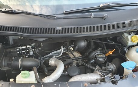 Volkswagen Multivan T5, 2008 год, 1 930 000 рублей, 13 фотография