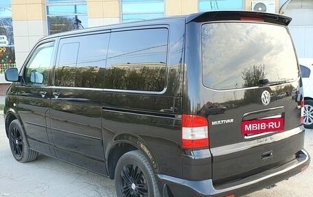 Volkswagen Multivan T5, 2008 год, 1 930 000 рублей, 6 фотография
