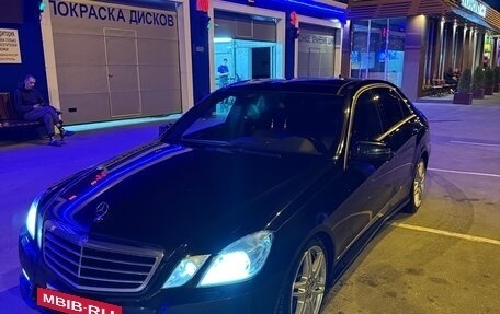 Mercedes-Benz E-Класс, 2012 год, 1 499 000 рублей, 2 фотография