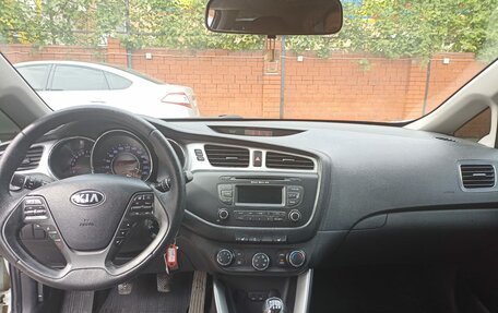 KIA cee'd III, 2014 год, 830 000 рублей, 3 фотография