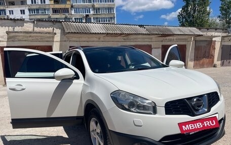 Nissan Qashqai+2 I, 2011 год, 1 399 000 рублей, 4 фотография