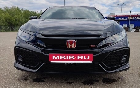 Honda Civic IX, 2017 год, 2 100 000 рублей, 2 фотография