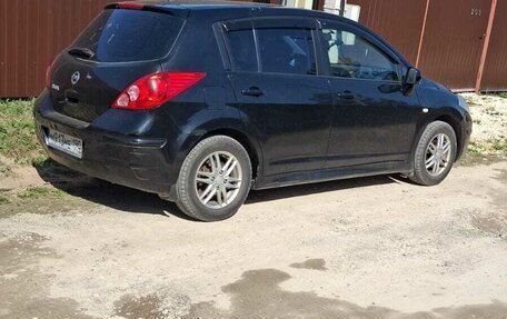 Nissan Tiida, 2010 год, 550 000 рублей, 2 фотография