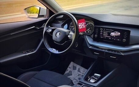 Skoda Octavia IV, 2021 год, 2 150 000 рублей, 15 фотография