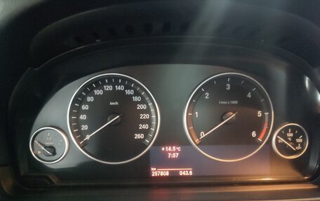 BMW 5 серия, 2012 год, 1 950 000 рублей, 6 фотография