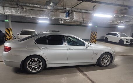 BMW 5 серия, 2012 год, 1 950 000 рублей, 3 фотография