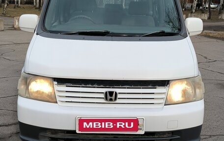 Honda Stepwgn II рестайлинг, 2002 год, 550 000 рублей, 3 фотография