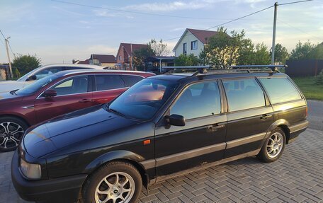 Volkswagen Passat B3, 1993 год, 300 000 рублей, 8 фотография