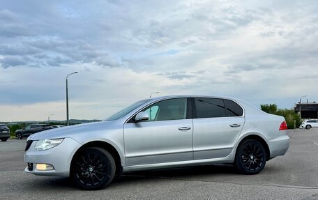 Skoda Superb III рестайлинг, 2013 год, 990 000 рублей, 5 фотография
