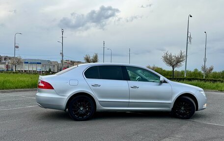 Skoda Superb III рестайлинг, 2013 год, 990 000 рублей, 3 фотография