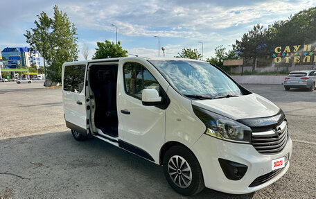 Opel Vivaro B, 2018 год, 2 100 000 рублей, 3 фотография