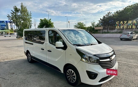 Opel Vivaro B, 2018 год, 2 100 000 рублей, 2 фотография