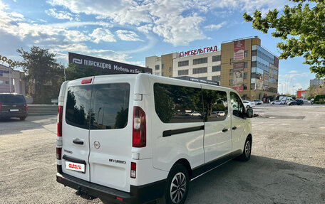 Opel Vivaro B, 2018 год, 2 100 000 рублей, 4 фотография