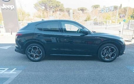 Alfa Romeo Giulia II, 2022 год, 3 910 000 рублей, 8 фотография