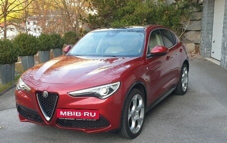 Alfa Romeo Giulia II, 2022 год, 4 640 000 рублей, 3 фотография