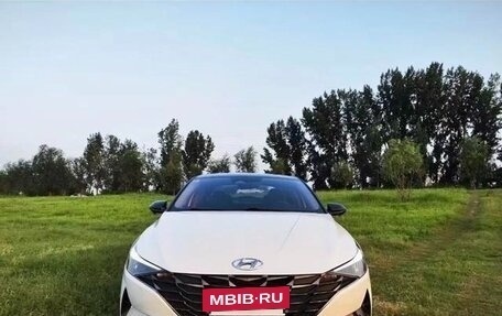 Hyundai Elantra, 2021 год, 1 310 441 рублей, 2 фотография