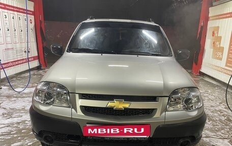 Chevrolet Niva I рестайлинг, 2014 год, 680 000 рублей, 2 фотография