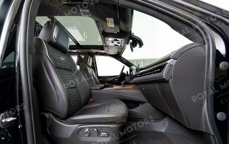 Cadillac Escalade V, 2023 год, 14 900 000 рублей, 11 фотография