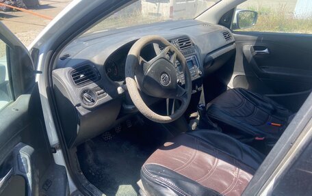 Volkswagen Polo VI (EU Market), 2019 год, 650 000 рублей, 2 фотография